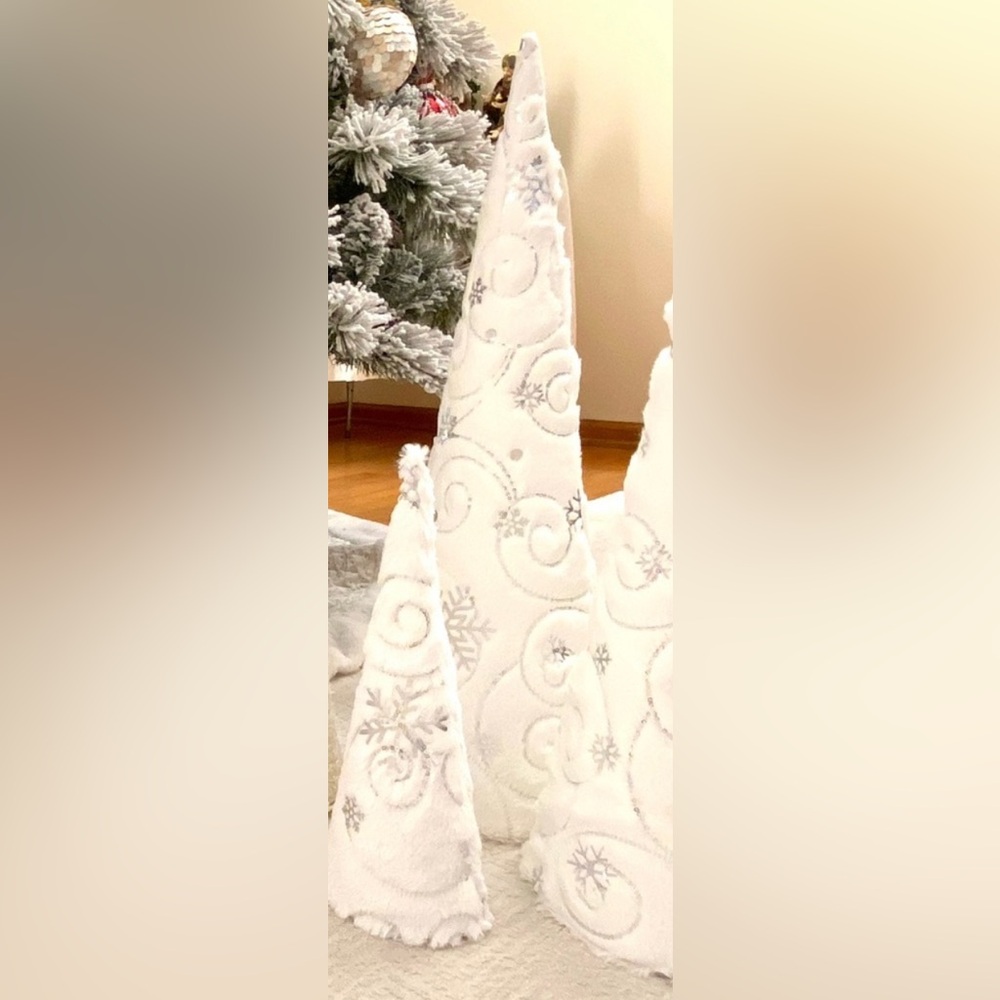 New White Christmas Cone Trees